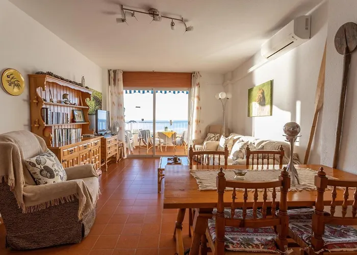 Apartment Sea-Front