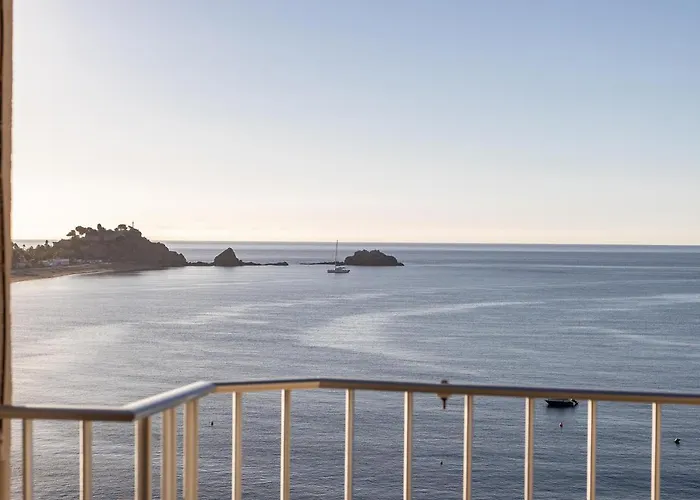 Apartment Sea-Front